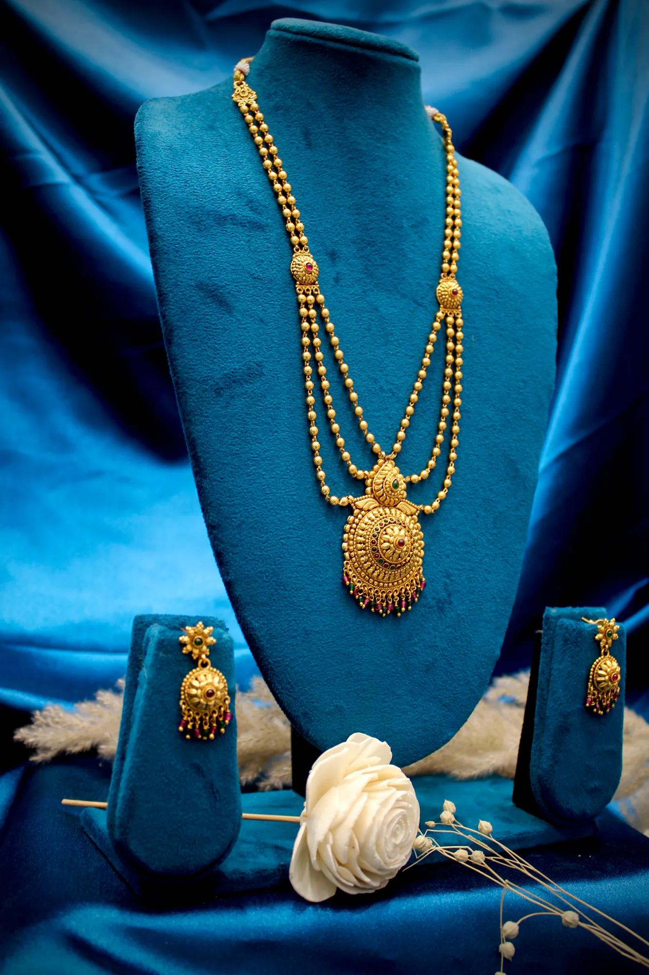 Royal Antique Layered Temple Pendant Necklace Set — Image 3