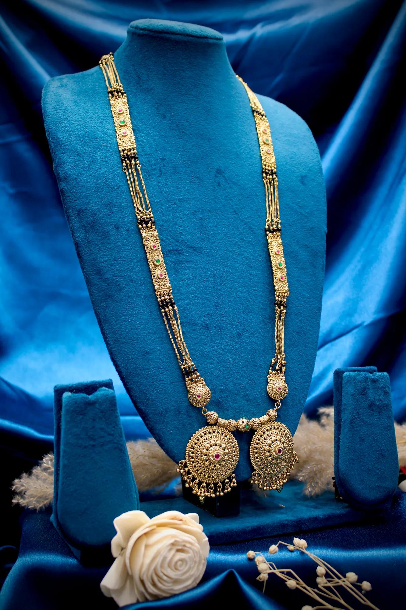 Royal Antique Gold Circular Twin Pendant Designer Black Bead Mangalsutra — Image 2