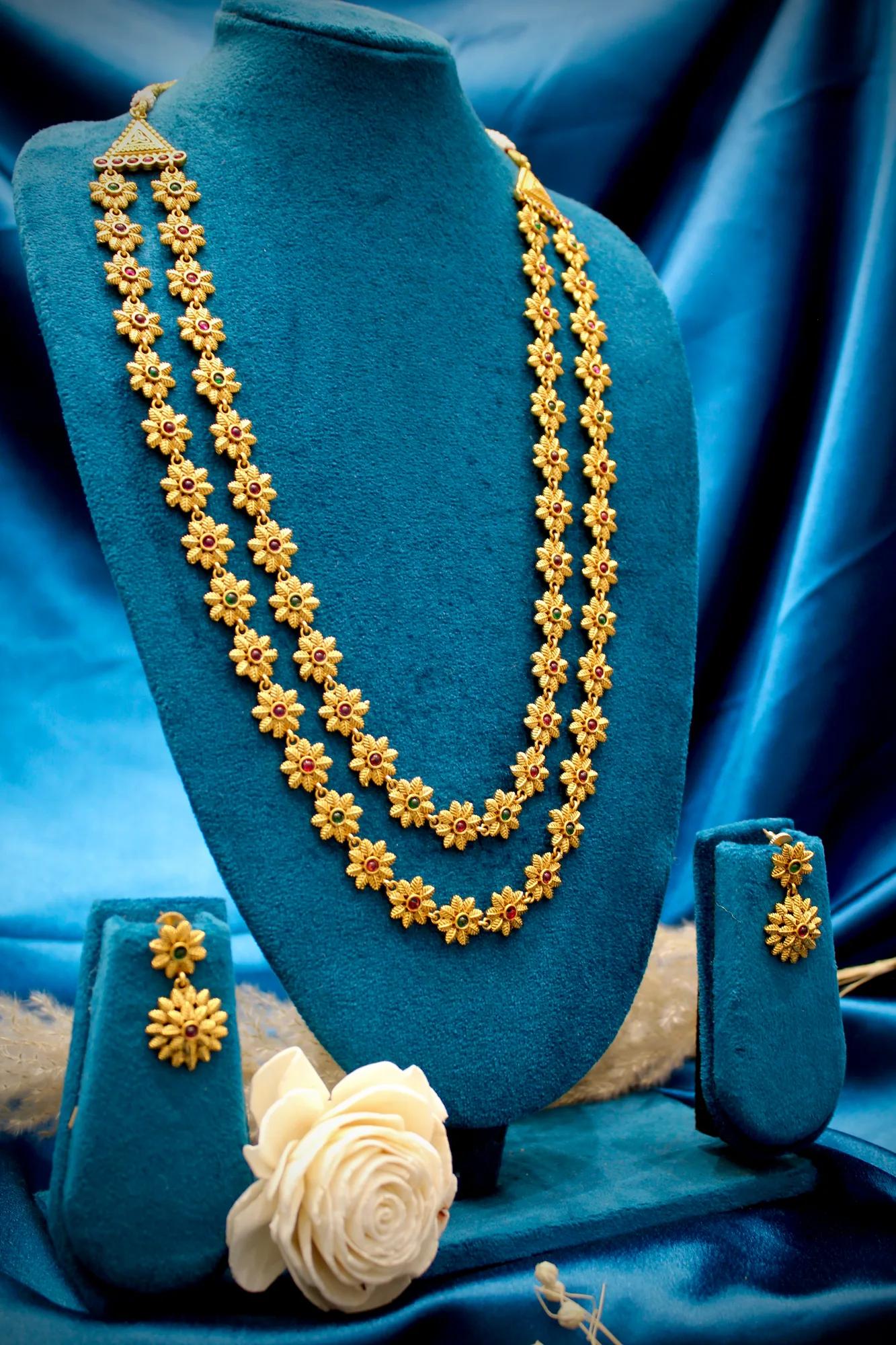 Traditional Floral Gold-Tone Necklace Set — Image 2