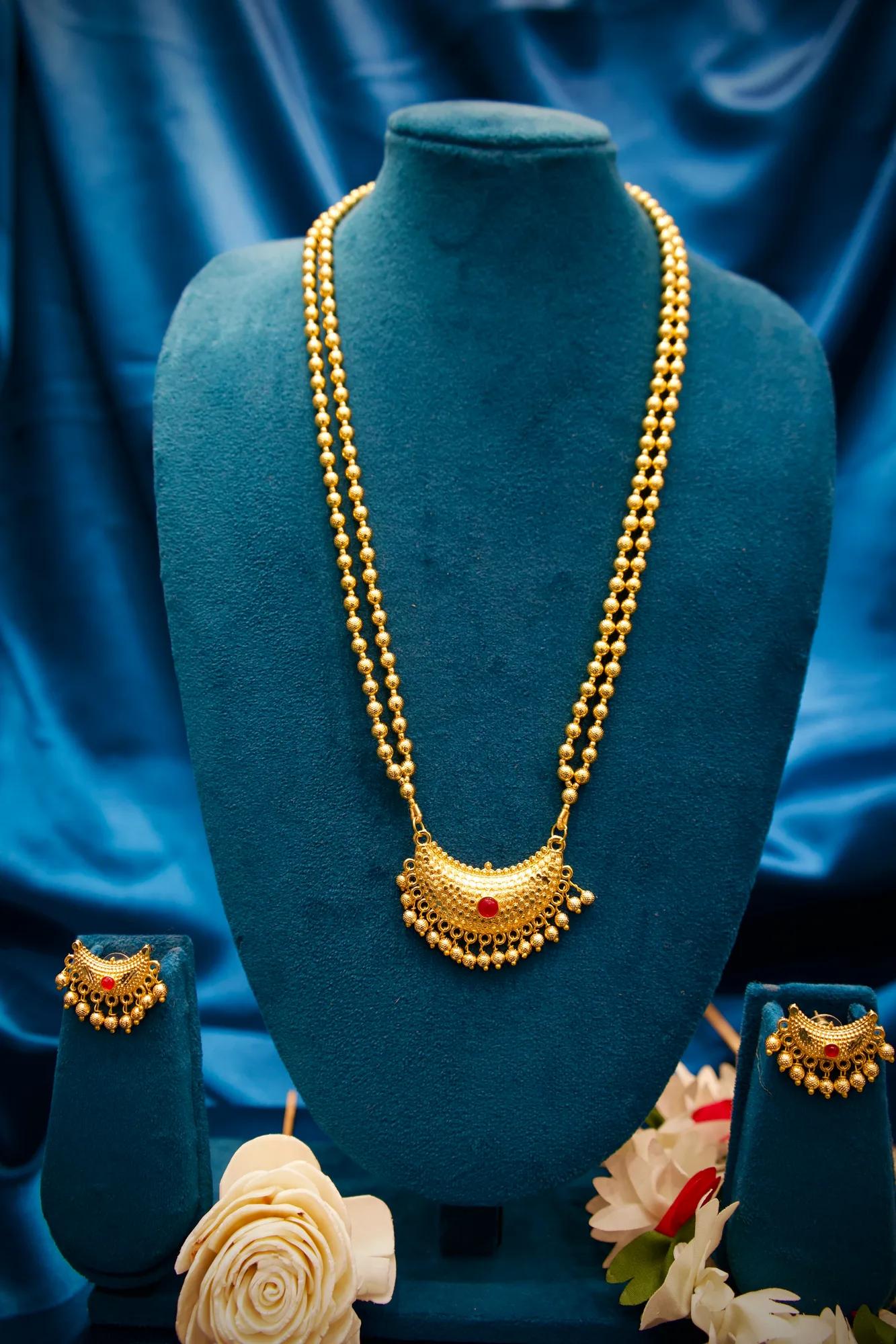 Traditional Gold Bead Necklace Set with Crescent Pendant