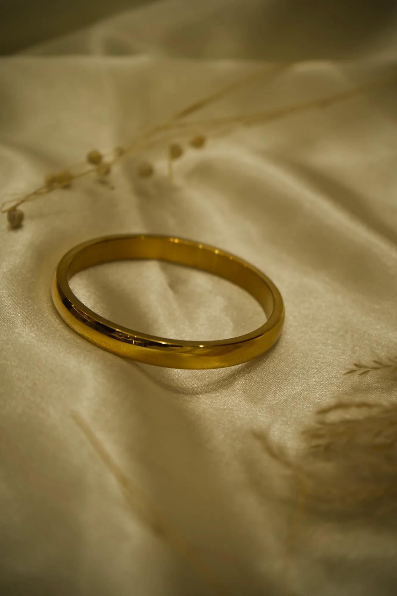 Classic Gold-Tone Plain Kada Bracelet