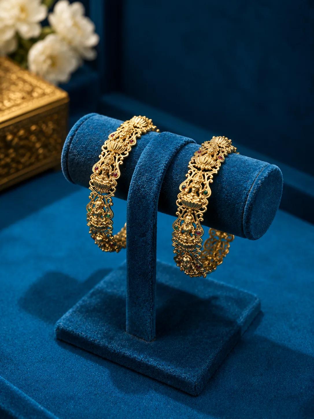 Lakshmi Temple Design Antique Gold Bangles — Image 3