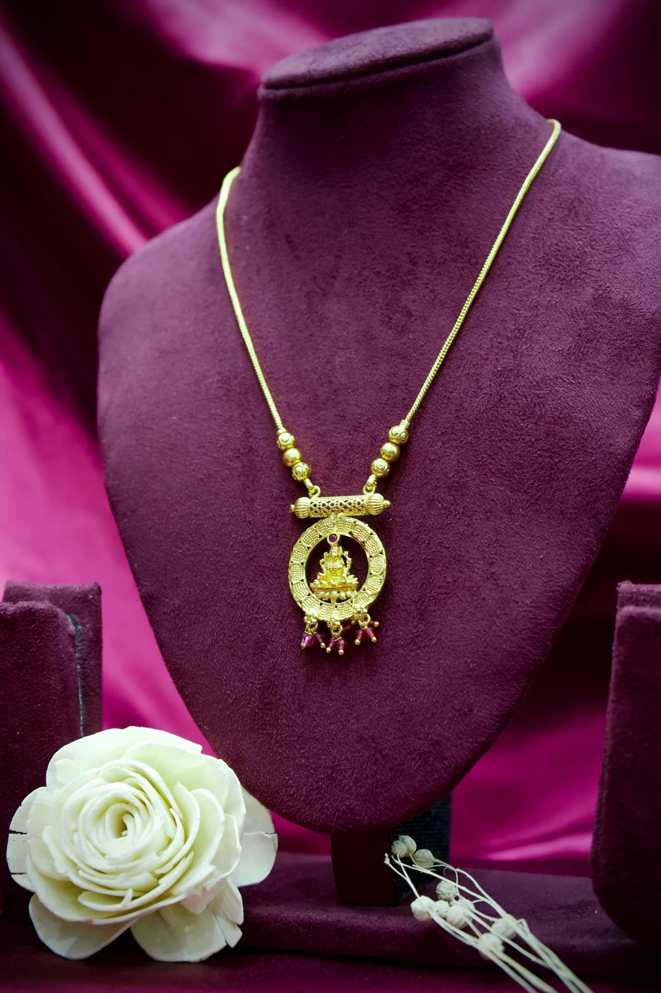 Goddess Lakshmi Circular Temple Pendant Necklace