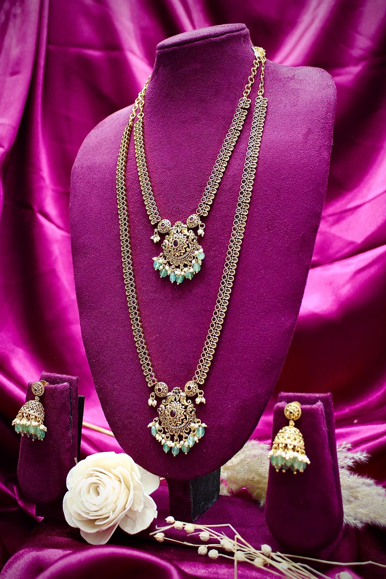 Dual Layer Antique Emerald Pendant Haram Set