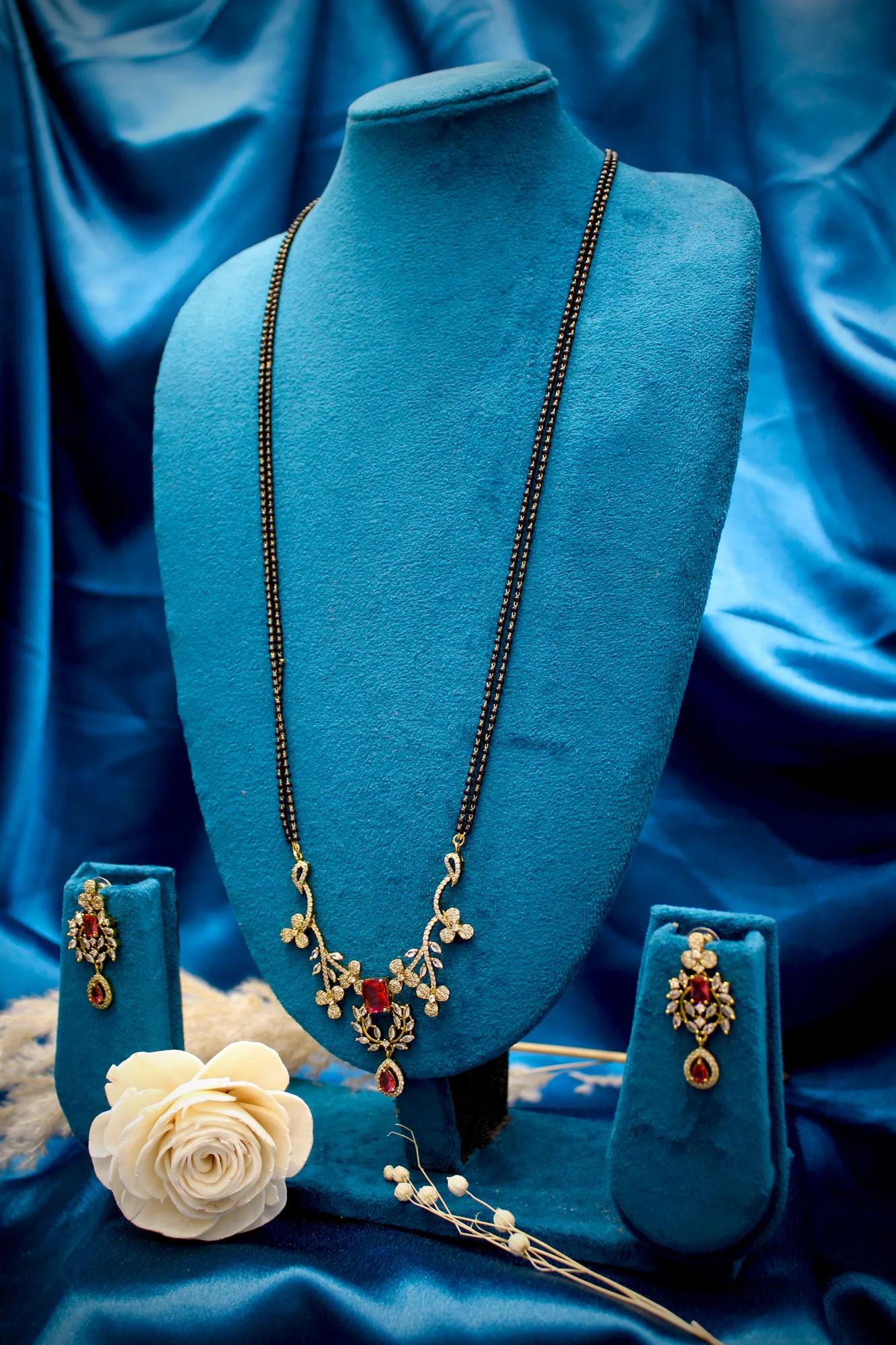 Victorian Floral Ruby Mangalsutra Set