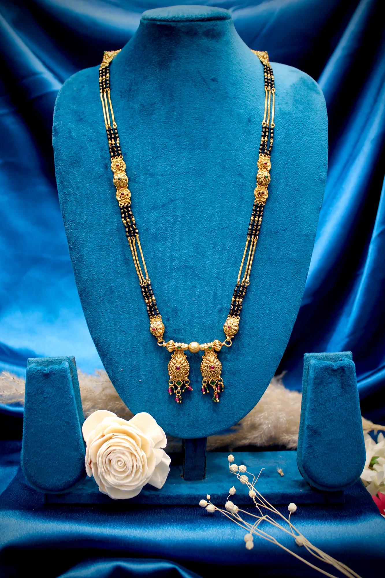 Antique Floral Drop Mangalsutra with Dual Peacock Pendant