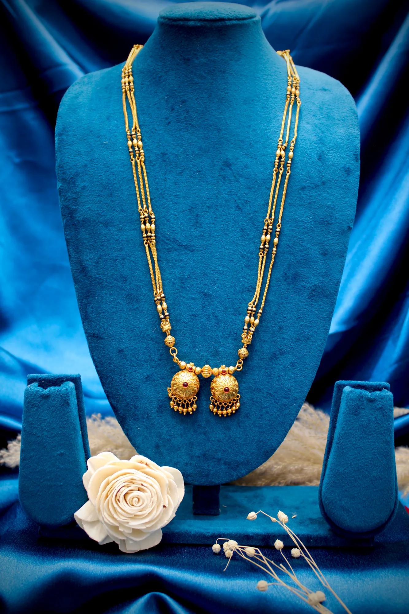 Traditional Antique Gold Dual Disc Mangalsutra