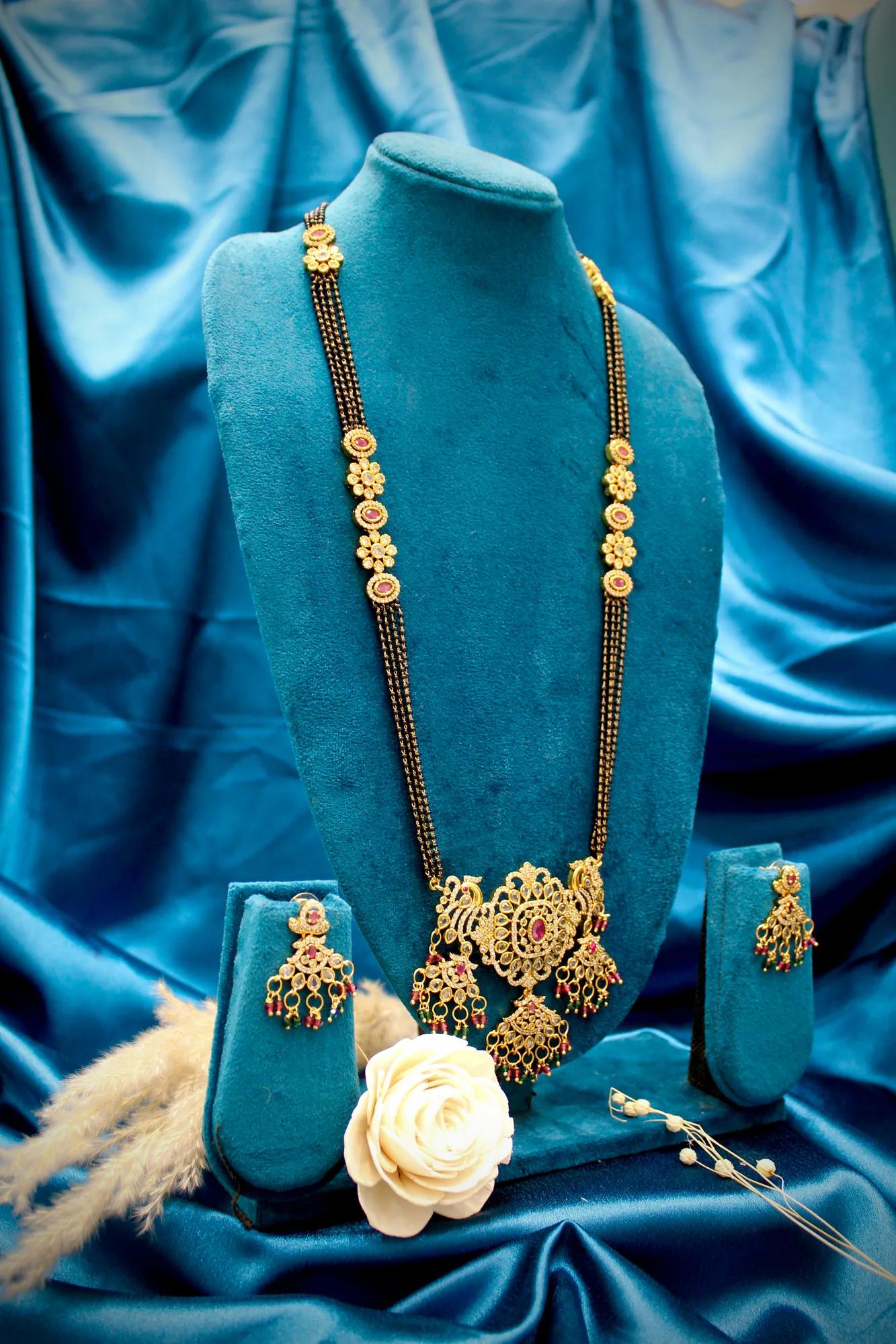Victorian Floral Mangalsutra Necklace Set