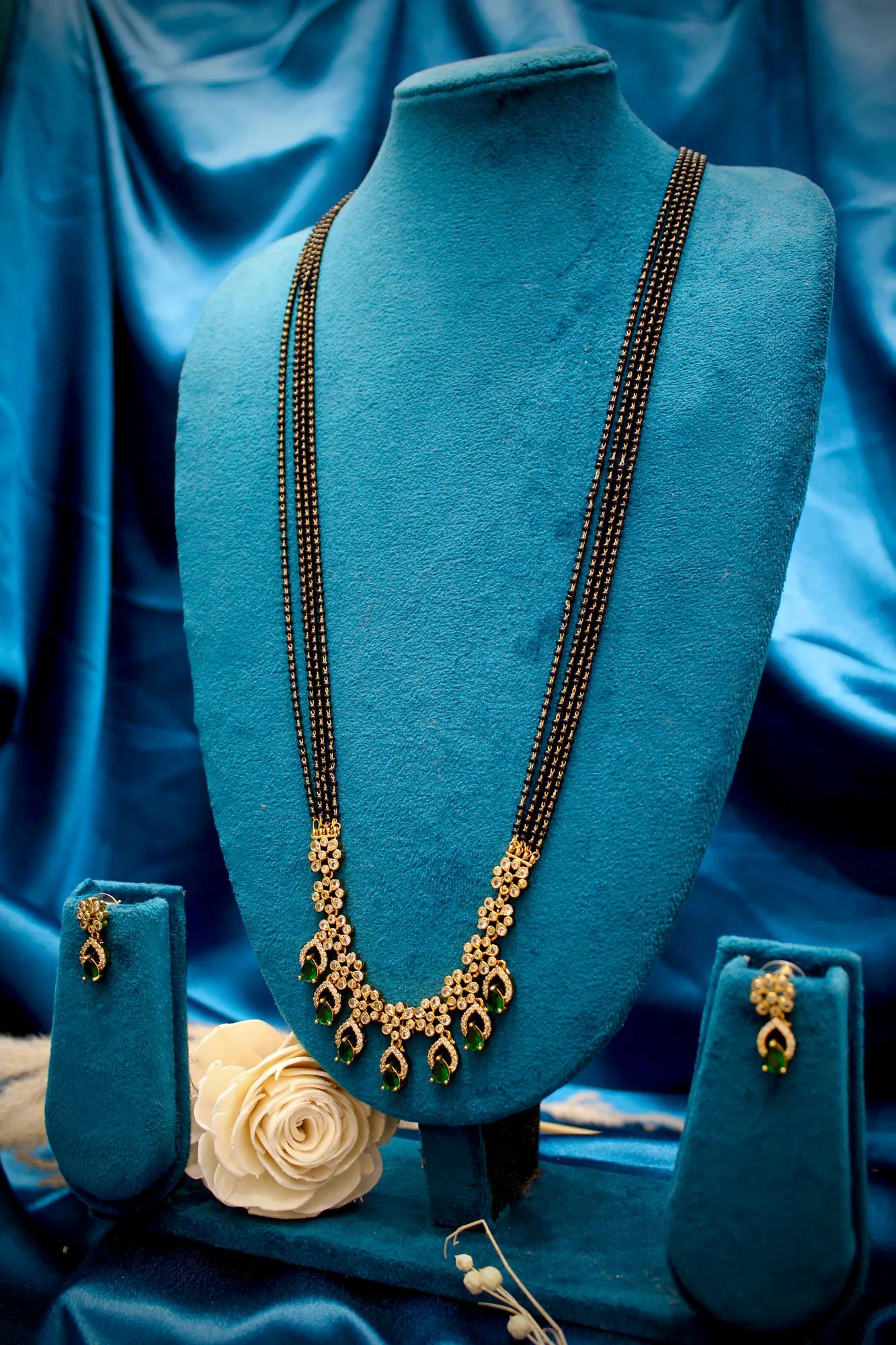 Victorian Emerald Drop Mangalsutra Set
