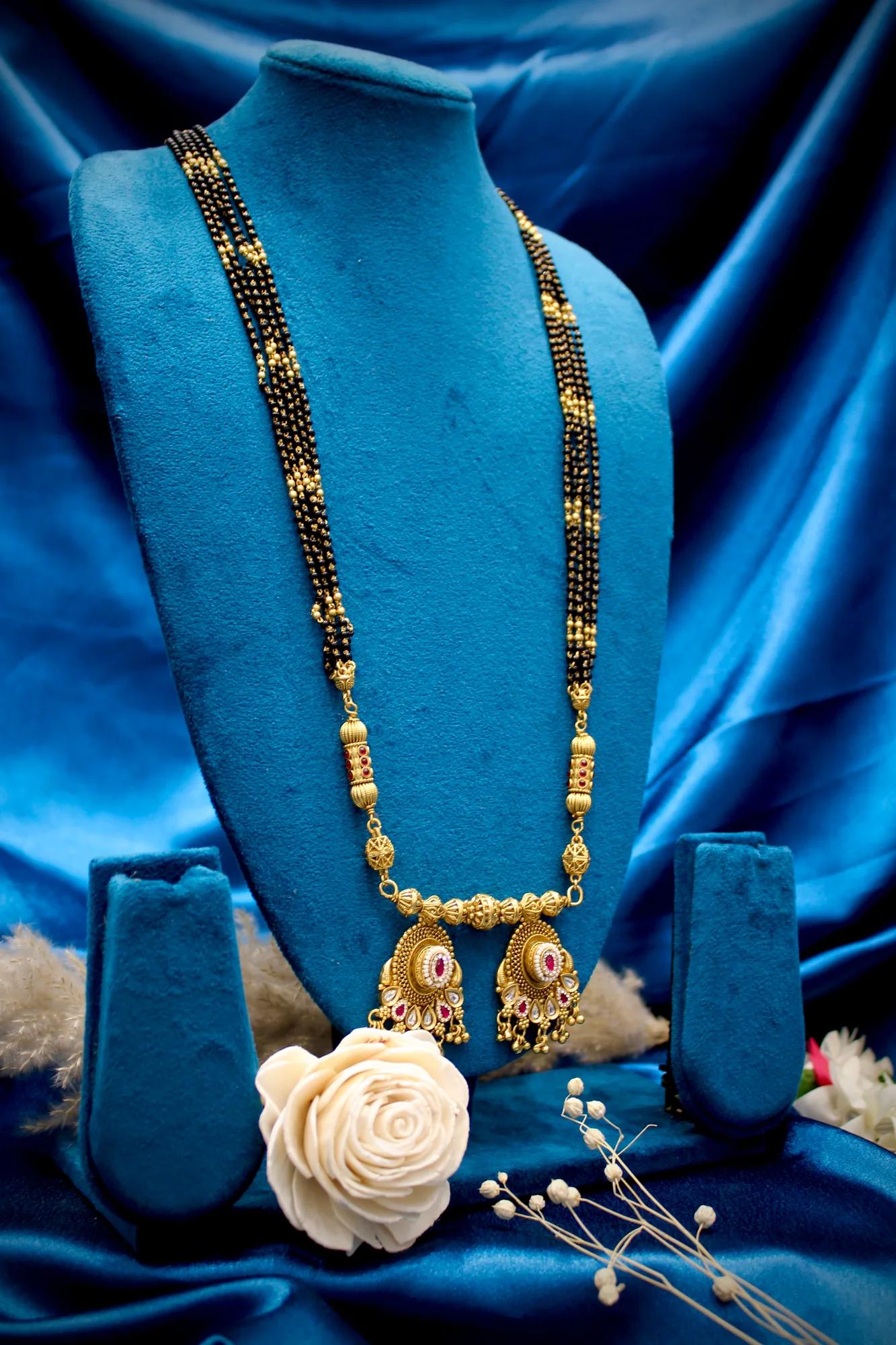 Royal Antique Gold Peacock Twin Pendant Black Bead Mangalsutra
