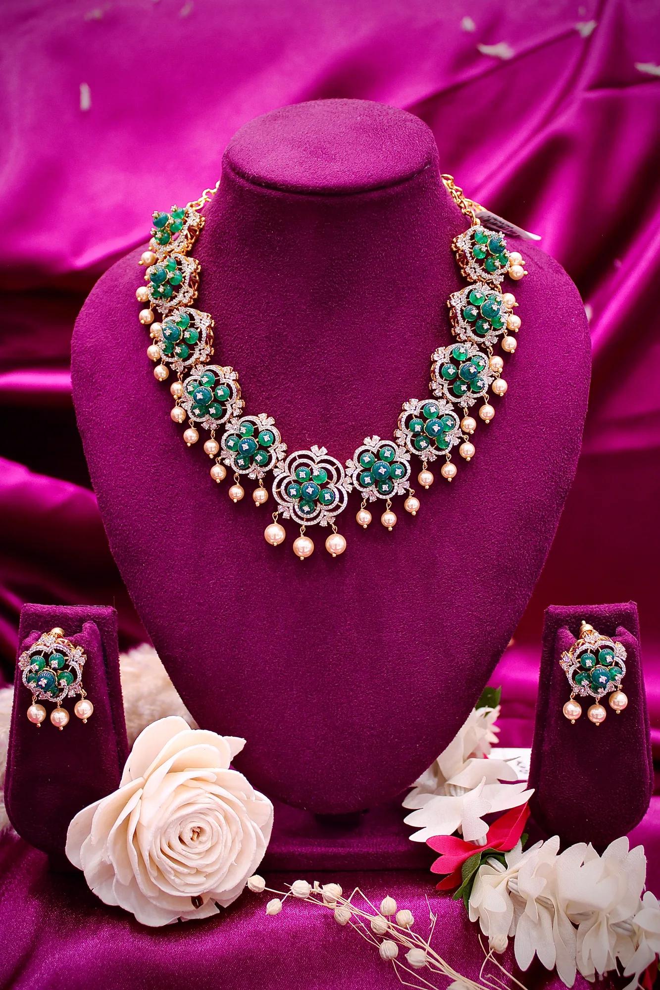 Emerald Floral Pearl Drop Necklace Set