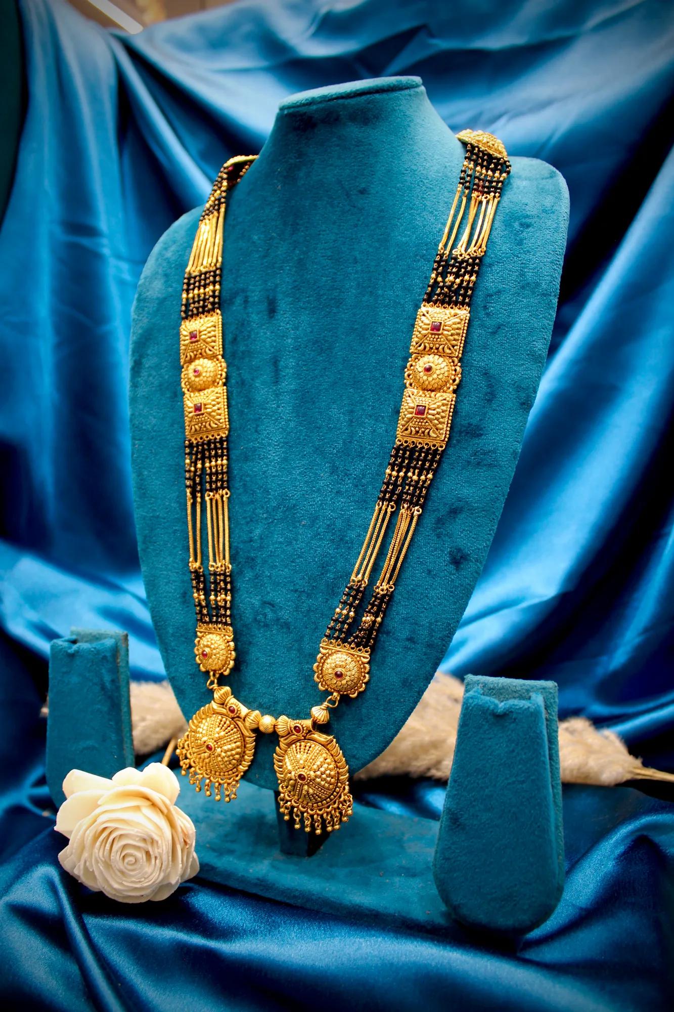 Royal Antique Gold Statement Twin Pendant Black Bead Mangalsutra