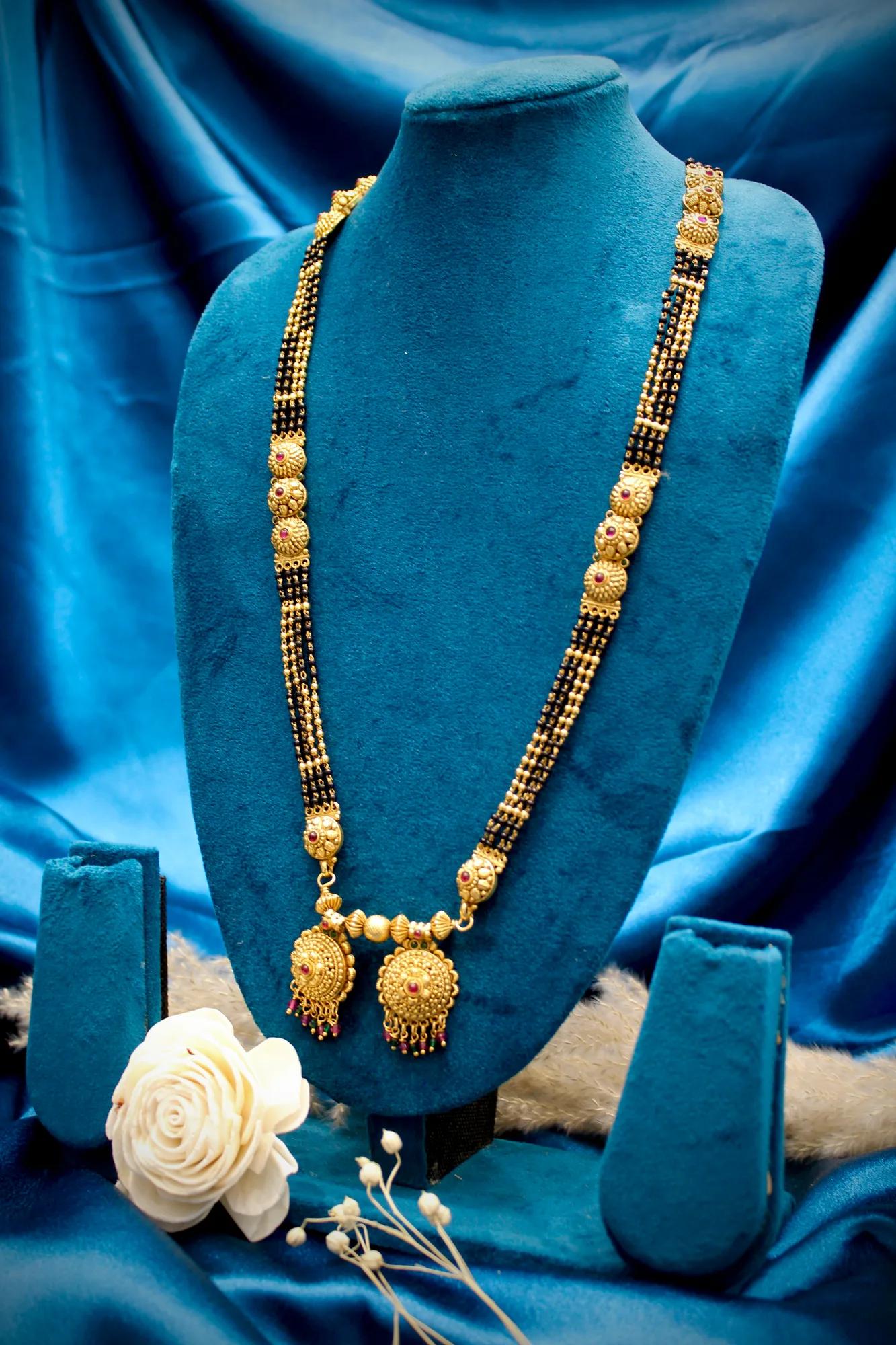 Royal Antique Gold Floral Twin Pendant Black Bead Mangalsutra