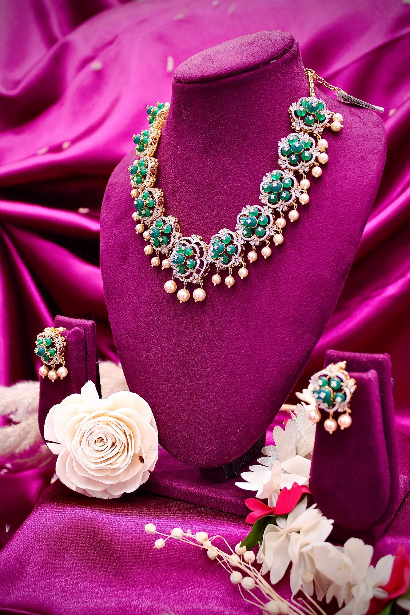 Emerald Floral Pearl Drop Necklace Set